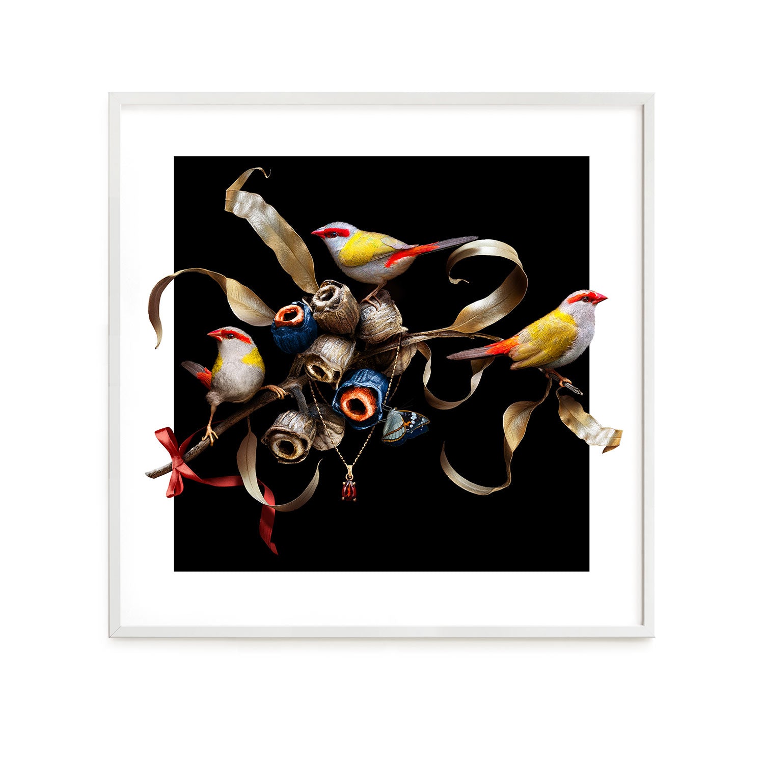 Golden Leaves | White Frame 33 x 33 cm